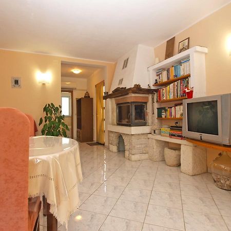 Apartments Vodnjanka 1656 Экстерьер фото