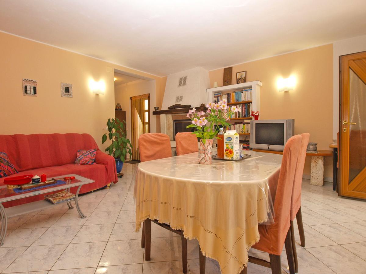 Apartments Vodnjanka 1656 Экстерьер фото