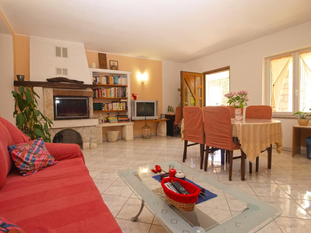 Apartments Vodnjanka 1656 Экстерьер фото