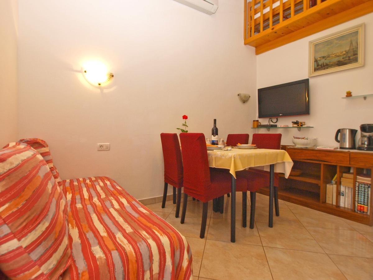 Apartments Vodnjanka 1656 Экстерьер фото